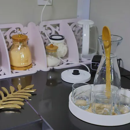 Tiny House Ljiljan Апартаменты Бихач